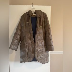 T Tahari women’s winter jacket